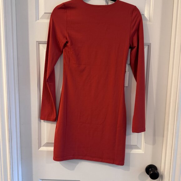 NWT Aritzia Babaton Contour Crew Long Sleeve Dress W size M - Picture 2 of 7